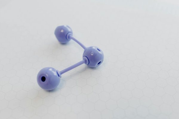 How can UK mothers-to-be prepare for childbirth effectively?